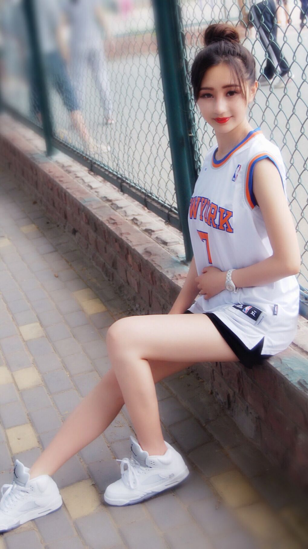 星光夜跑炫彩开启，点亮城市运动新风尚，星光跑道图片