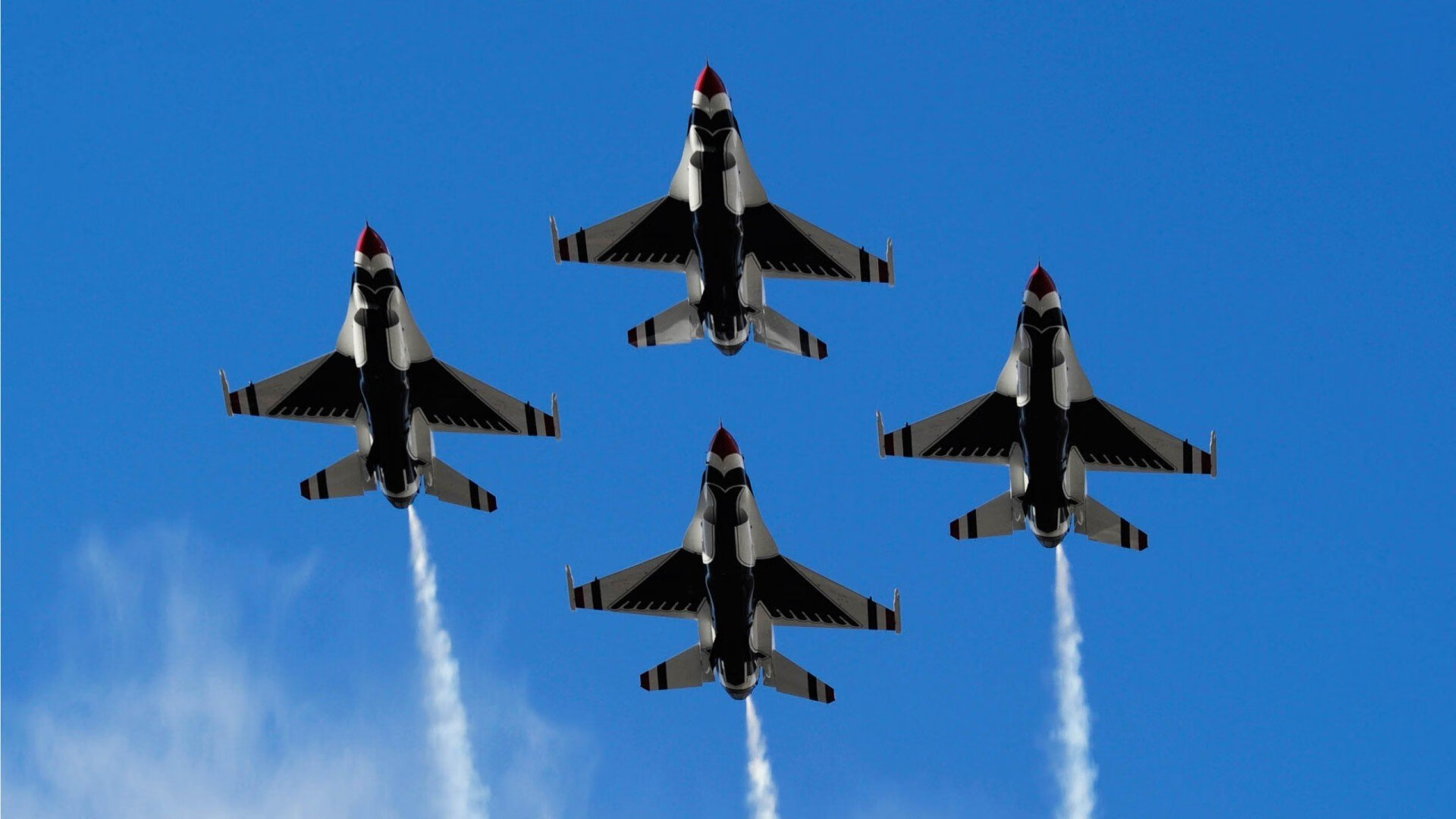 水墨篮球:青少年书画融合篮球文化展在上海开幕,书法篮球