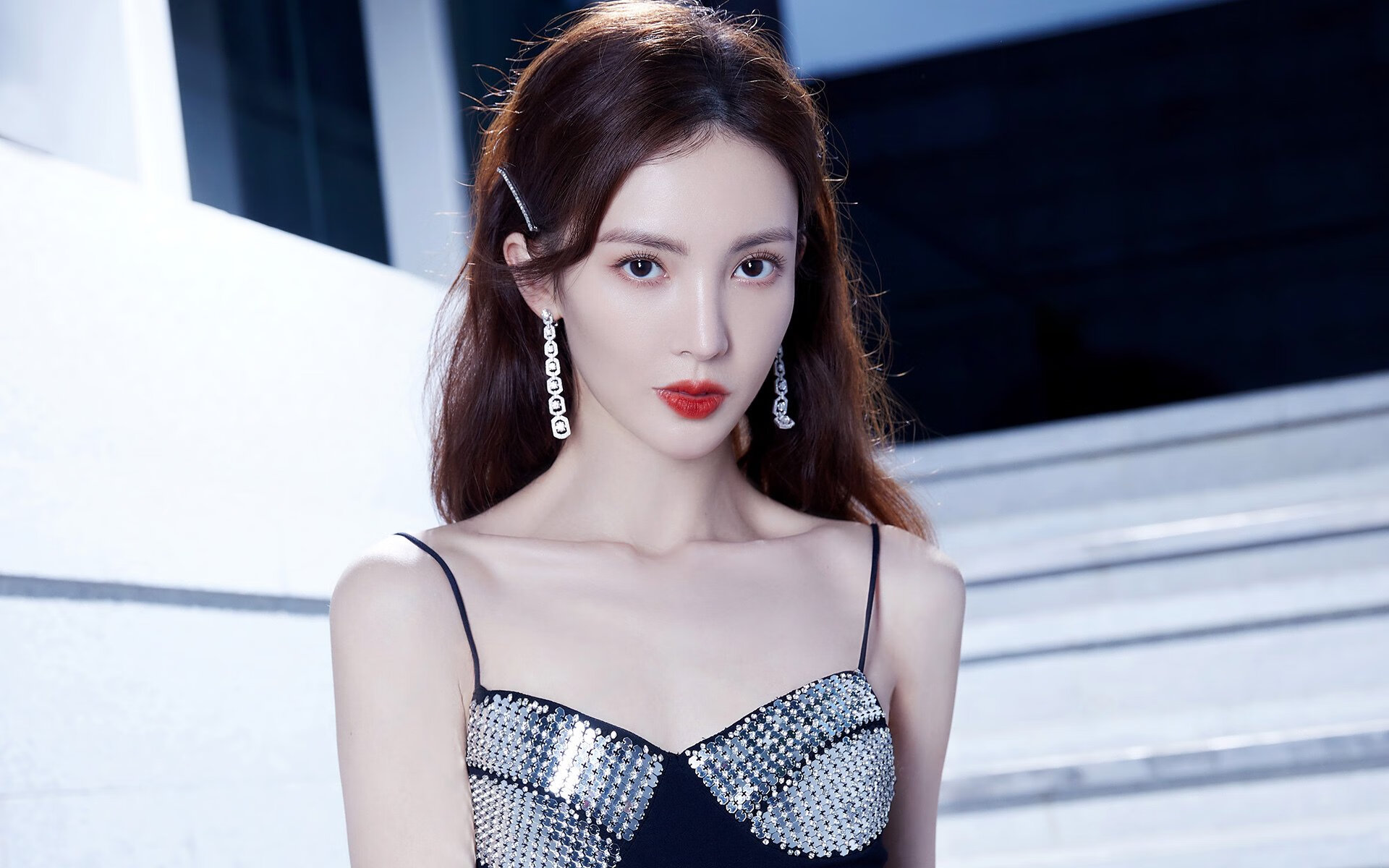 leyu乐鱼-美国队前锋马丁内斯在巴黎奥运会上表现出色，马丁内斯什么水平