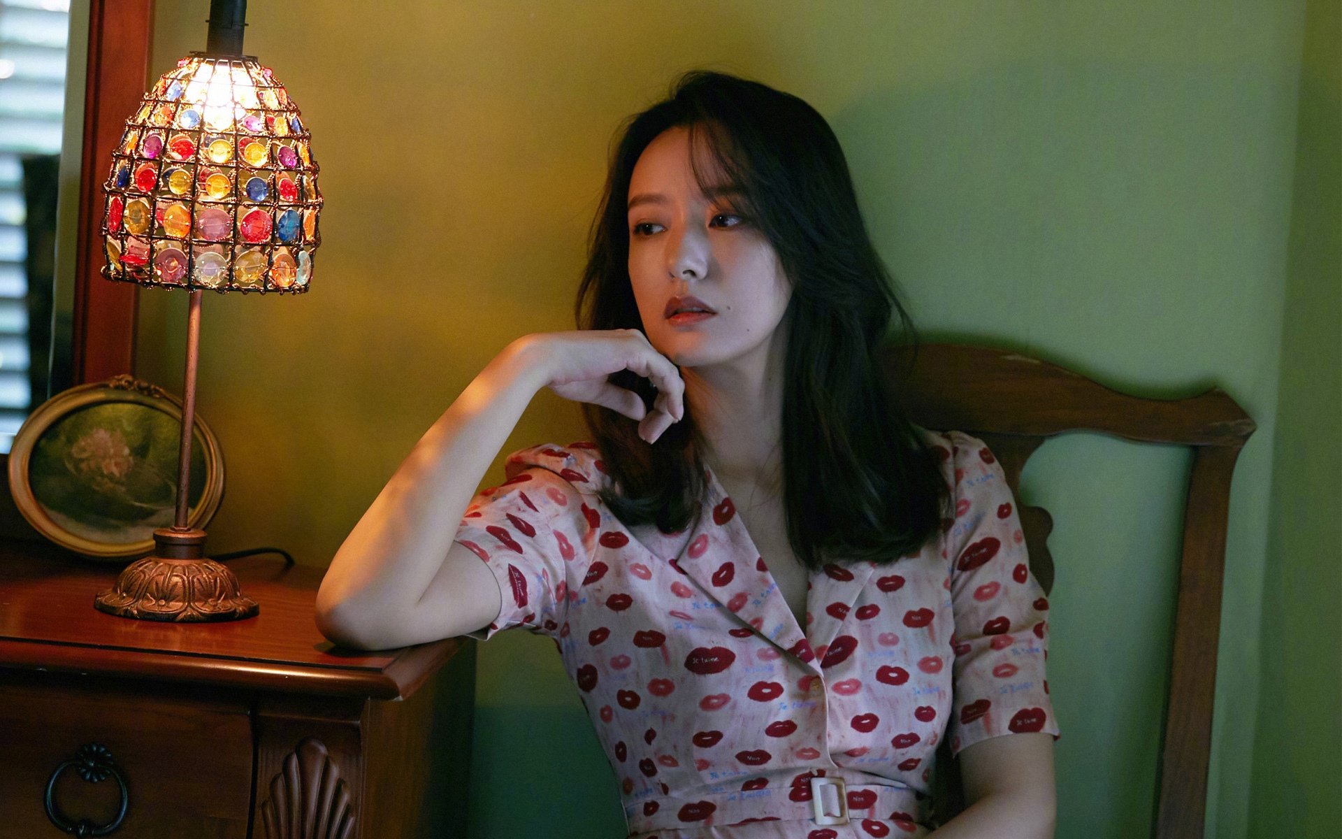 国家队训练设施是否达到国际先进水平，国家队训练强度有多大