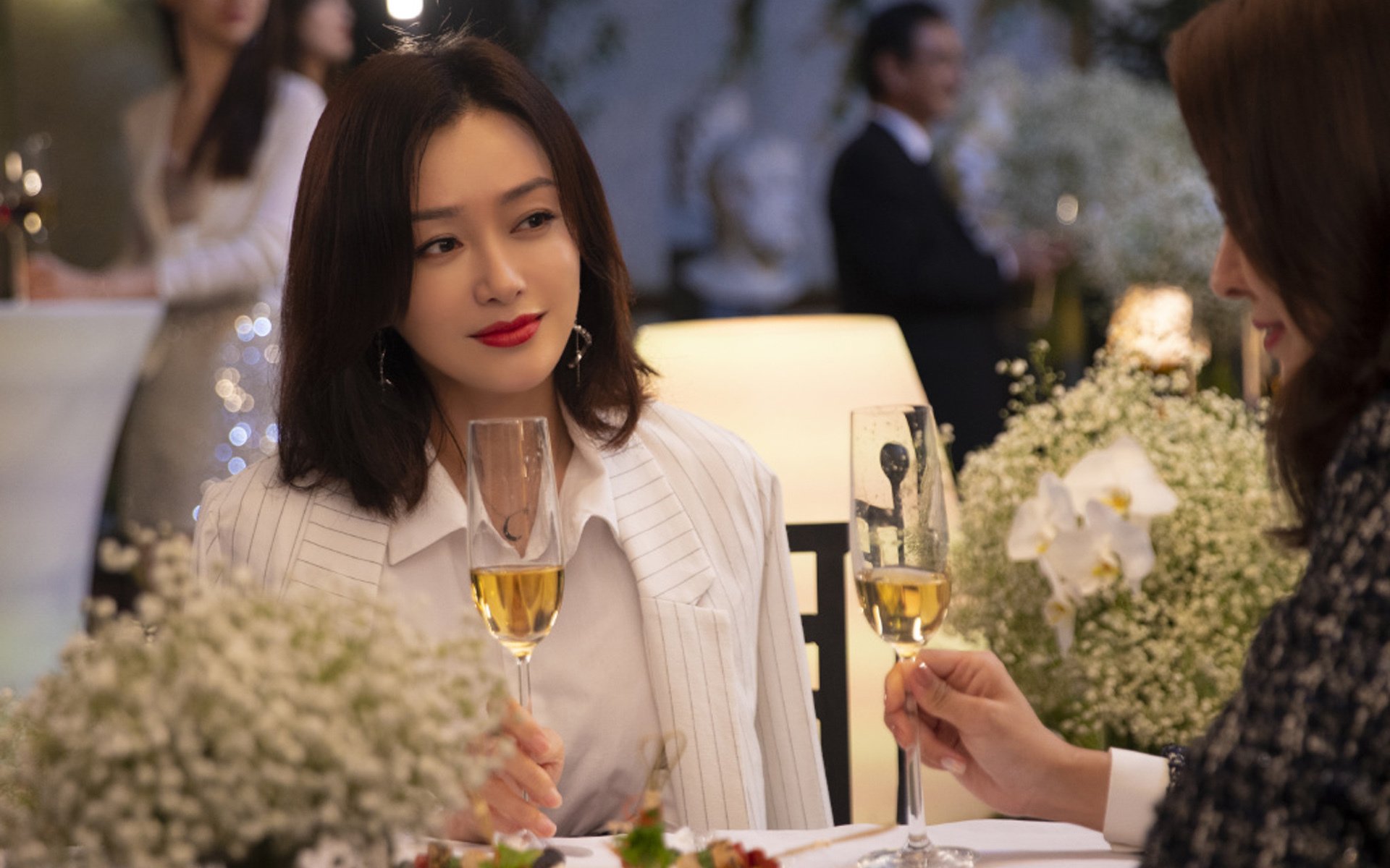 法国女足签下新星前锋,法国女足队员名单