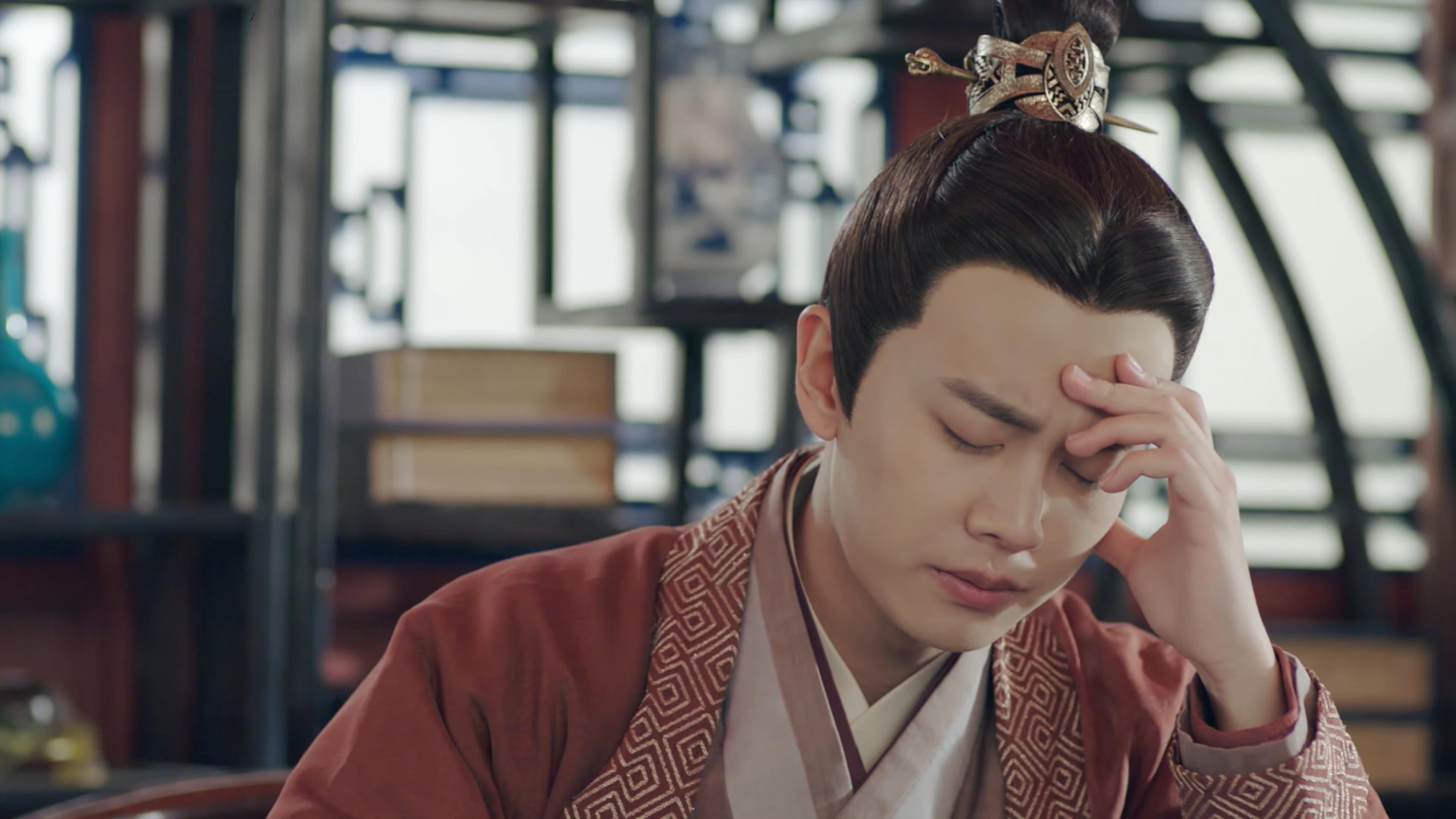 下载乐鱼体育APP-裁判使用新型技术装备提升判罚准确率引发行业关注，裁判的技能素质基础