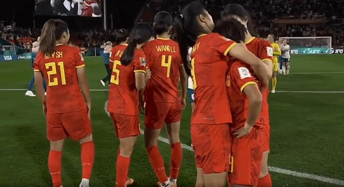 包含女子足球在中国的崛起：社会支持及制度保障的词条