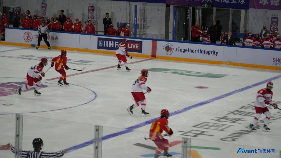 乐鱼体育:冰球世界杯，加拿大队能否继续统治冰场？